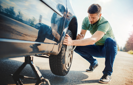 7 Warning Signs When To Change Your Car Tyres